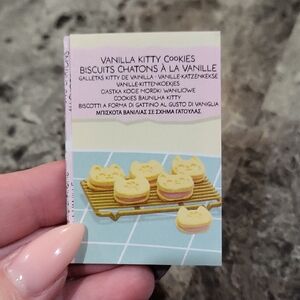 Miniverse Make It Mini From Scratch Vanilla Kitty Cookies